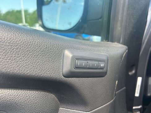 Used 2020 Nissan Titan PRO-4X AWD/4WD image 8