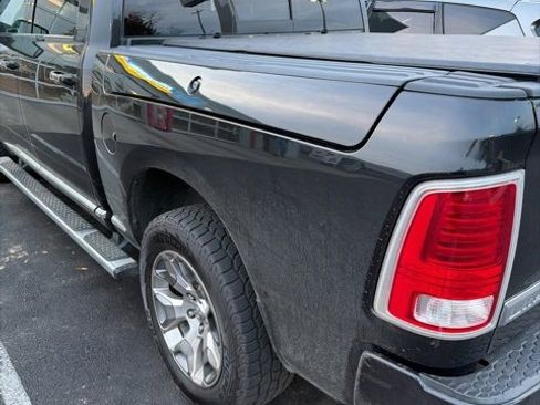 Used 2017 RAM 1500 Limited image 3