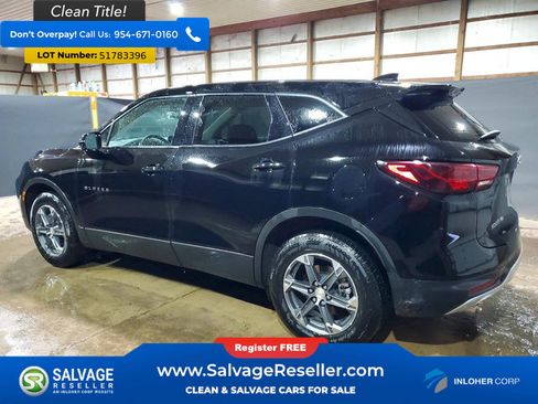 Used 2025 Chevrolet Blazer LT AWD/4WD image 3