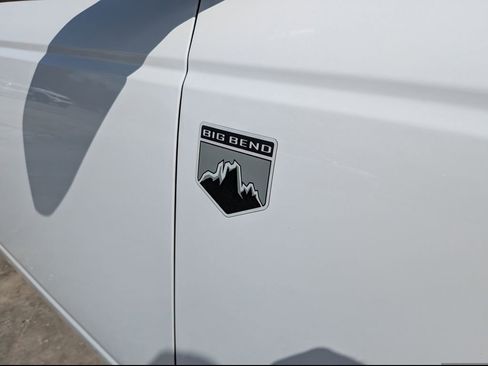 Used 2025 Ford Bronco Big Bend AWD/4WD image 11