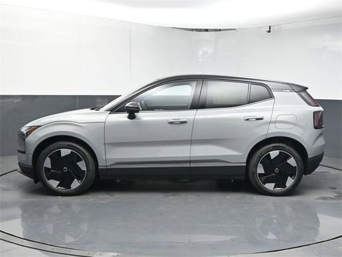 New 2025 Volvo EX30 Ultra w/ Climate Package image 5
