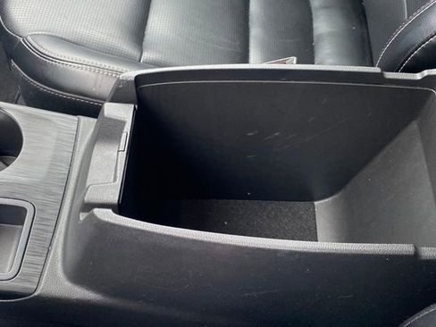 Used 2023 Ford Escape Platinum image 14