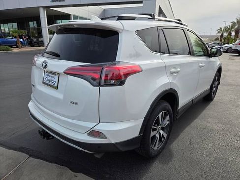 Used 2016 Toyota RAV4 XLE FWD image 3