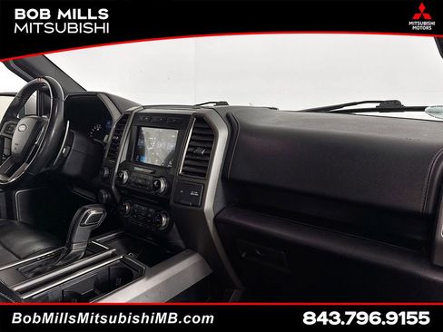 Used 2017 Ford F150 Raptor w/ Equipment Group 802A Luxury AWD/4WD image 28