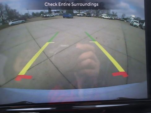 Used 2024 Chrysler Pacifica Touring-L image 20