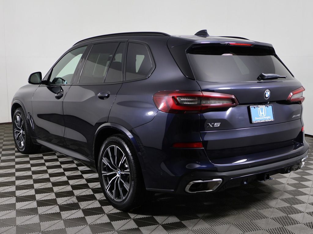 Used 2022 BMW X5 xDrive40i AWD/4WD image 11