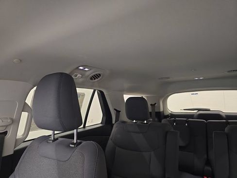 Certified 2026 Ford Explorer Active AWD/4WD image 35