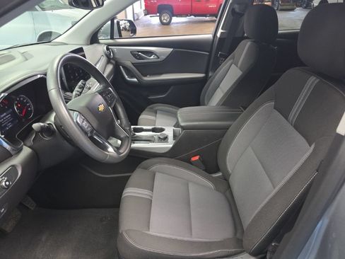 Certified 2024 Chevrolet Blazer LT w/ Convenience Package FWD image 21