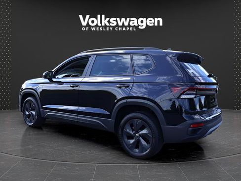 Used 2025 Volkswagen Taos S FWD image 8