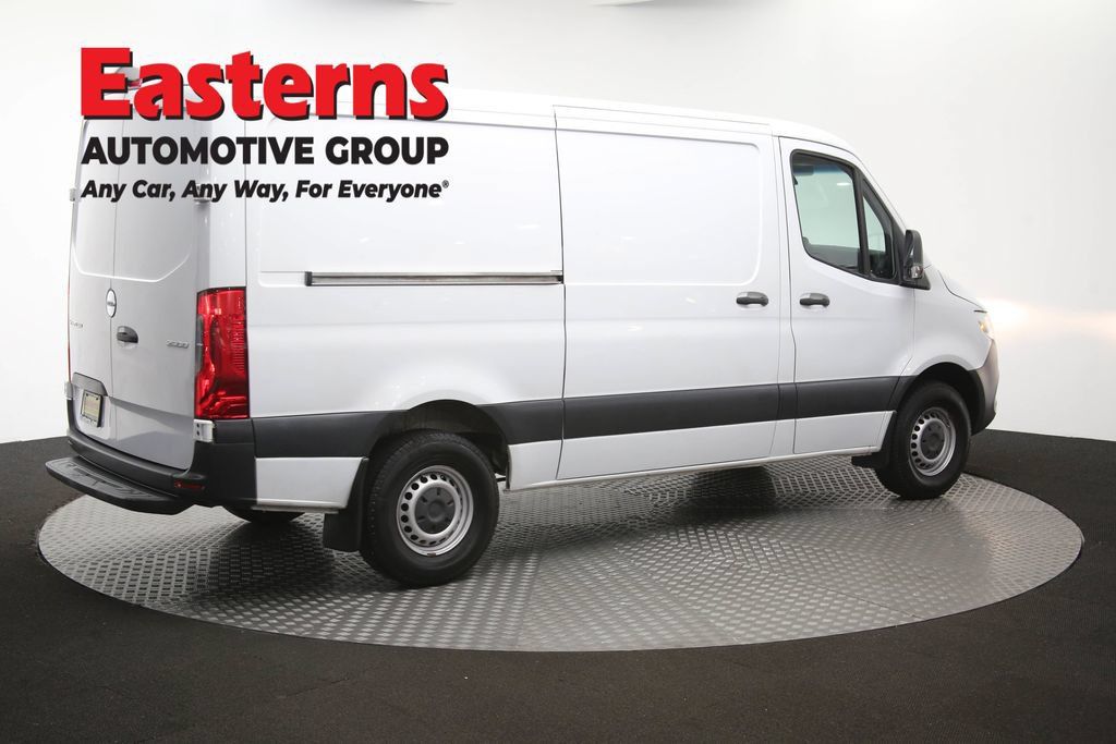 Used 2019 Freightliner Sprinter 2500 RWD image 37