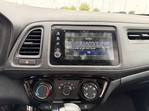 Used 2021 Honda HR-V Sport image 20