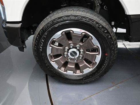 Certified 2024 Ford F250 King Ranch AWD/4WD image 20