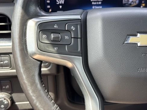 Used 2022 Chevrolet Suburban LT w/ LT Signature Plus Package AWD/4WD image 15