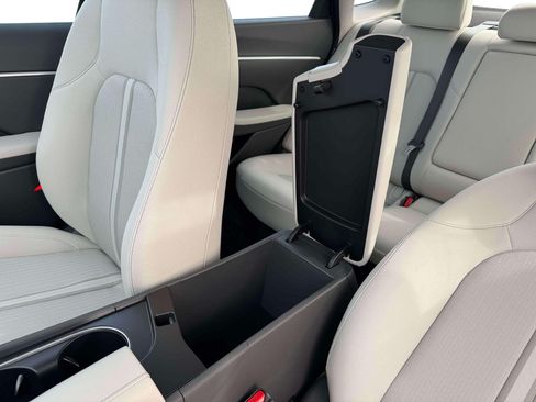 New 2026 Hyundai Sonata SEL FWD image 18