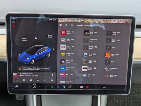 Used 2020 Tesla Model 3 Standard Range Plus image 20