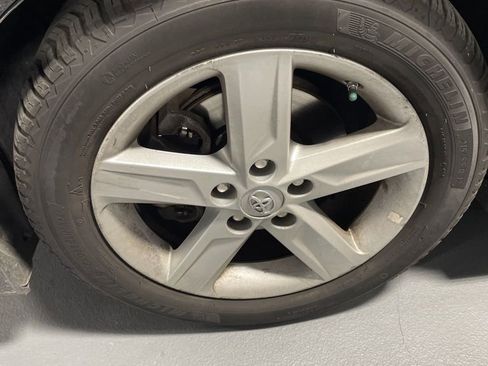 Used 2014 Toyota Camry SE image 21