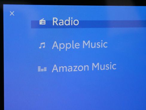 Certified 2025 Toyota Corolla LE w/ Convenience Package image 30