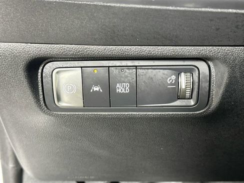Used 2024 Honda Prologue EX image 22
