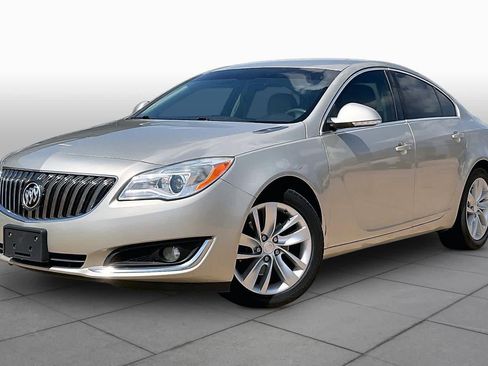 Used 2015 Buick Regal FWD image 3