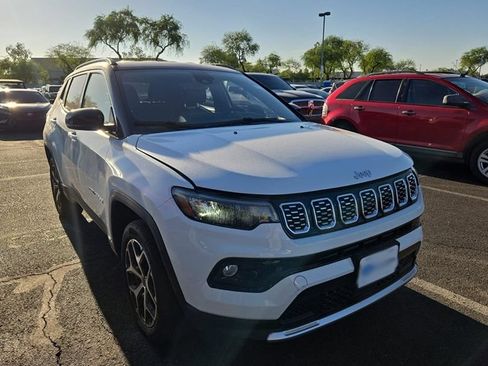 Used 2026 Jeep Compass Limited AWD/4WD image 6