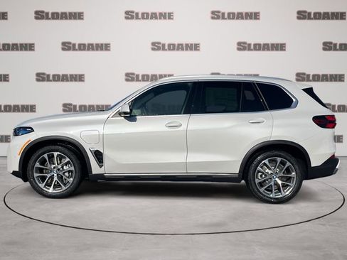 New 2026 BMW X5 xDrive50e AWD/4WD image 2