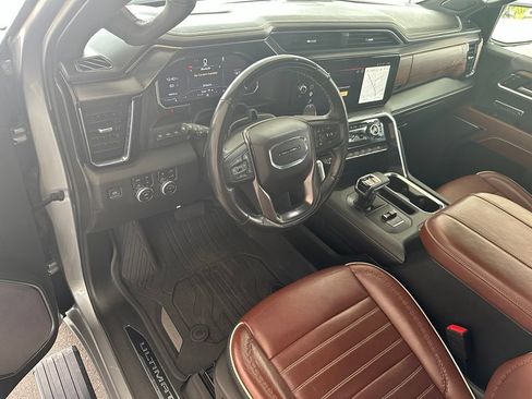 Used 2023 GMC Sierra 1500 Denali Ultimate AWD/4WD image 13