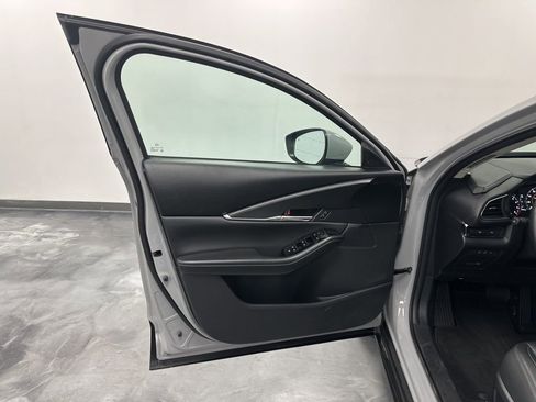 Certified 2025 MAZDA CX-30 AWD 2.5 S w/ Preferred Package image 10