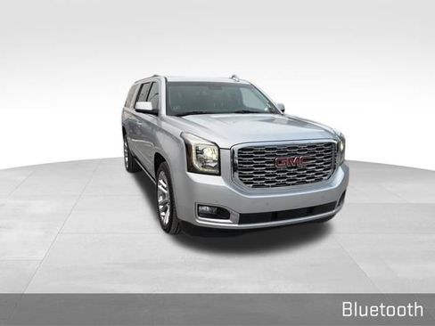 Used 2019 GMC Yukon XL Denali w/ Open Road Package image 3