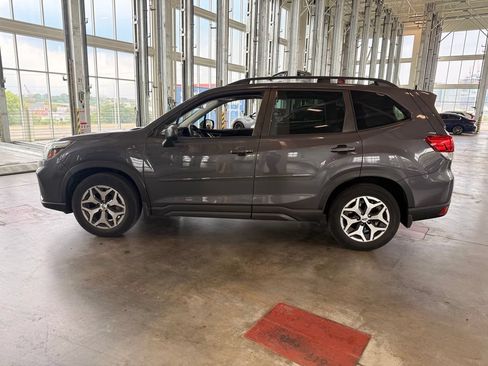 Certified 2021 Subaru Forester Premium w/ Popular Package #1 AWD/4WD image 6