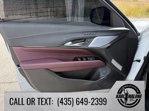 Used 2026 Cadillac CT4 V AWD/4WD image 11