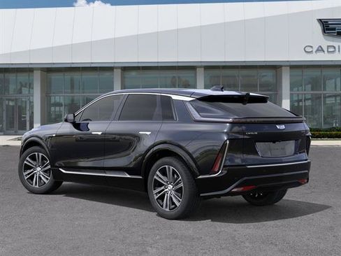 New 2025 Cadillac Lyriq Luxury w/ LPO, Floor Liner Package RWD image 4