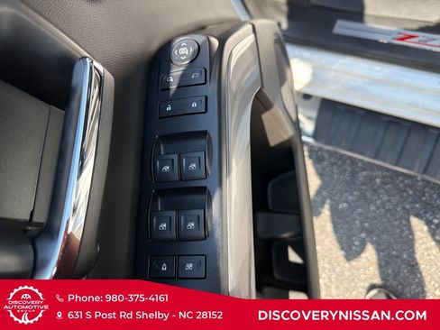 Used 2018 Chevrolet Silverado 1500 LT w/ All Star Edition AWD/4WD image 11