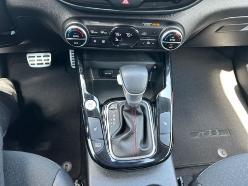 Used 2024 Kia Soul GT-Line w/ GT-Line Technology Package FWD image 20