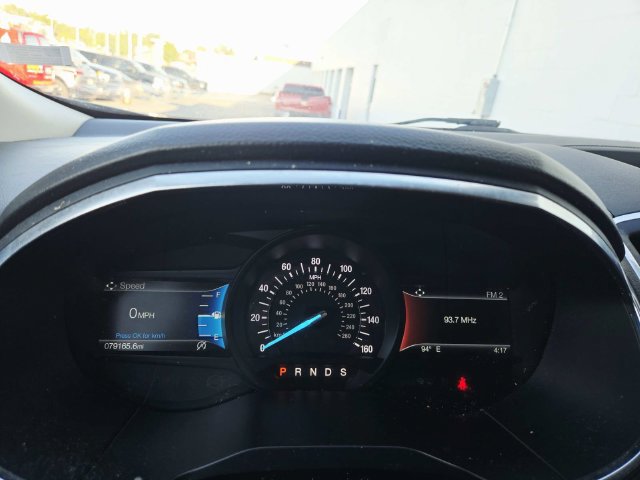 Used 2020 Ford Edge Titanium FWD image 17