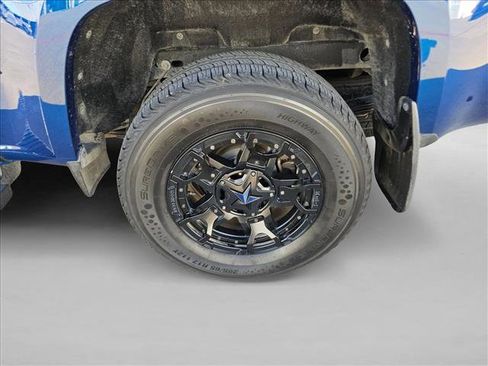 Used 2019 Chevrolet Colorado LT w/ LT Convenience Package image 9