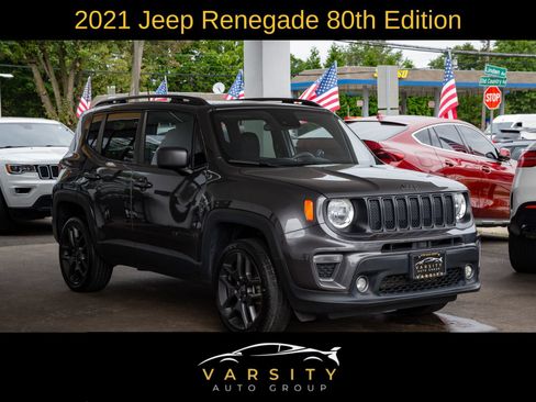 Used 2021 Jeep Renegade Latitude w/ Sun & Sound Group image 3