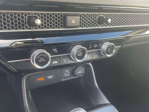 Certified 2024 Honda Civic Sport image 27