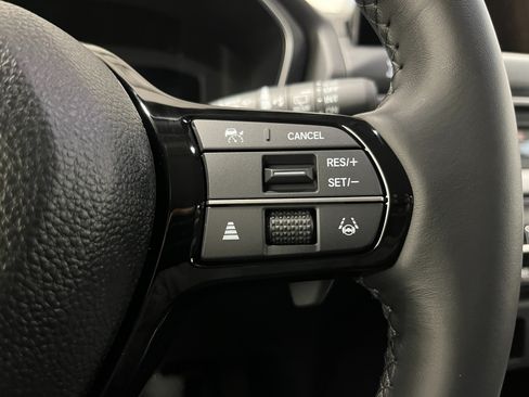 New 2026 Honda Pilot Touring image 19
