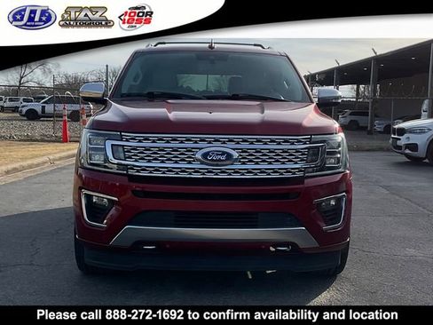Used 2019 Ford Expedition Platinum image 2
