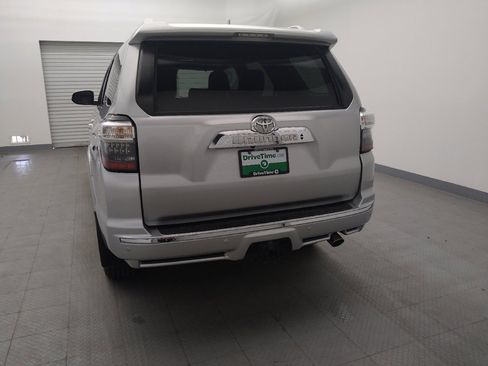 Used 2020 Toyota 4Runner Limited image 6