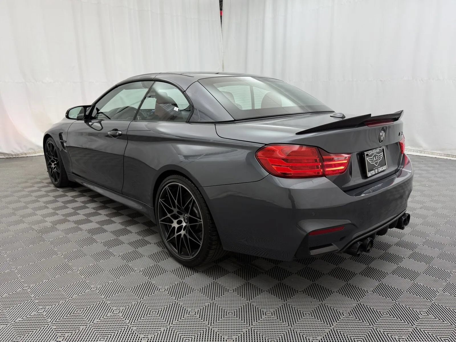 Used 2015 BMW M4 Convertible RWD image 7
