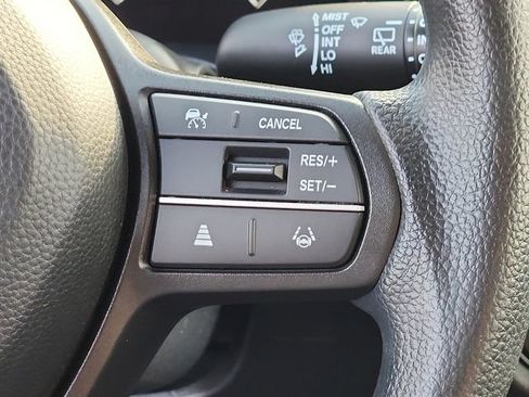 Used 2024 Honda HR-V LX image 21