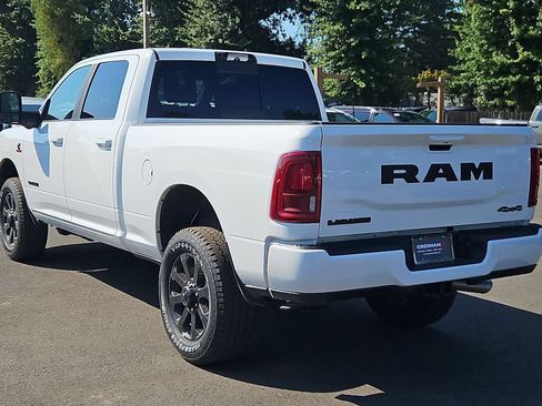 New 2026 RAM 2500 Laramie w/ Night Edition AWD/4WD image 5