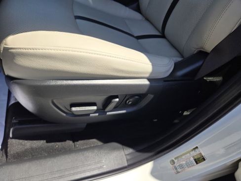 Used 2024 MAZDA CX-90 Plug-In Hybrid w/ Preferred AWD/4WD image 27