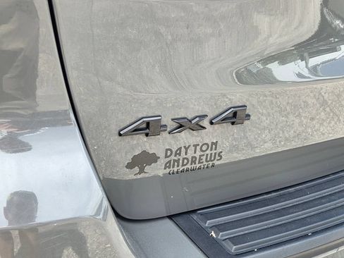 Used 2020 Jeep Grand Cherokee Altitude AWD/4WD image 9