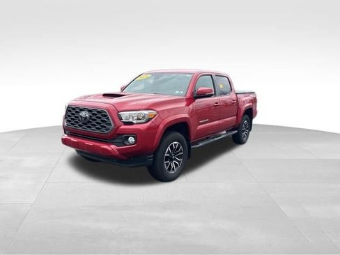 Used 2021 Toyota Tacoma TRD Sport image 1