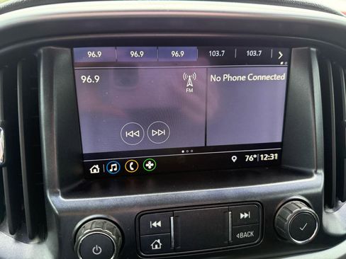 Used 2019 Chevrolet Colorado LT w/ LT Convenience Package RWD image 24