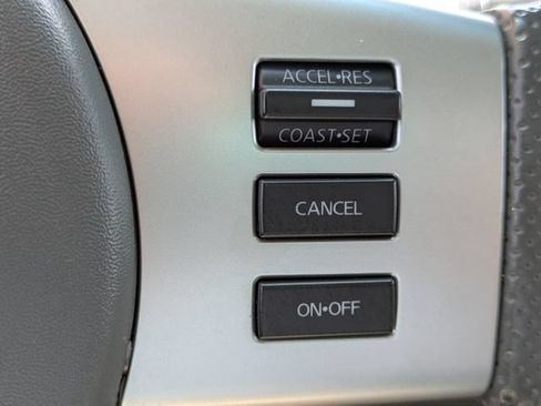 Used 2016 Nissan Frontier SV AWD/4WD image 23
