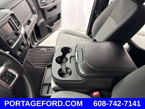 Used 2022 RAM 1500 Classic SLT w/ Protection Group AWD/4WD image 22
