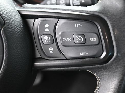 Used 2025 Jeep Wrangler Unlimited Sport AWD/4WD image 38